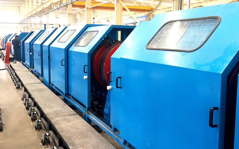 Wuxi Hengtai Cable Machinery Manufacture Co., Ltd ligne de production du fabricant